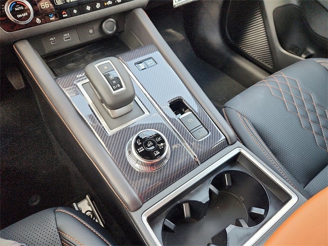 2025 Mitsubishi Outlander PHEV SEL