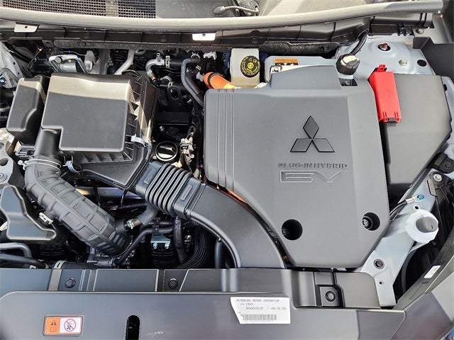 2025 Mitsubishi Outlander PHEV SEL