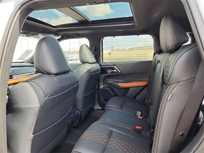 2025 Mitsubishi Outlander PHEV SEL