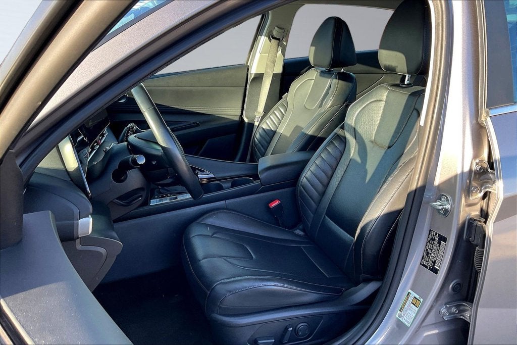 2024 Hyundai Elantra Limited
