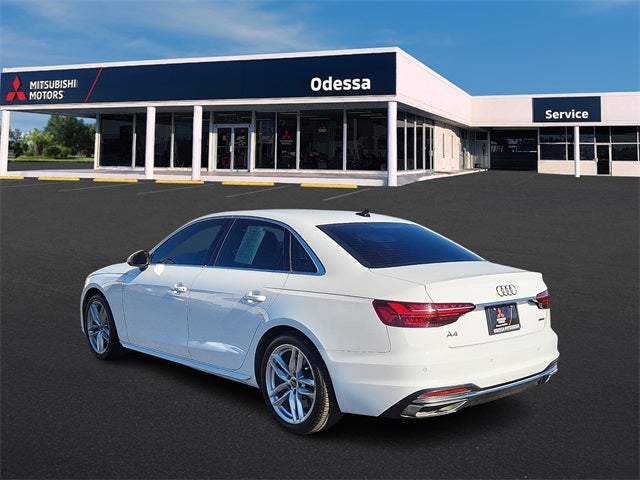 2023 Audi A4 45 S line Premium Plus quattro