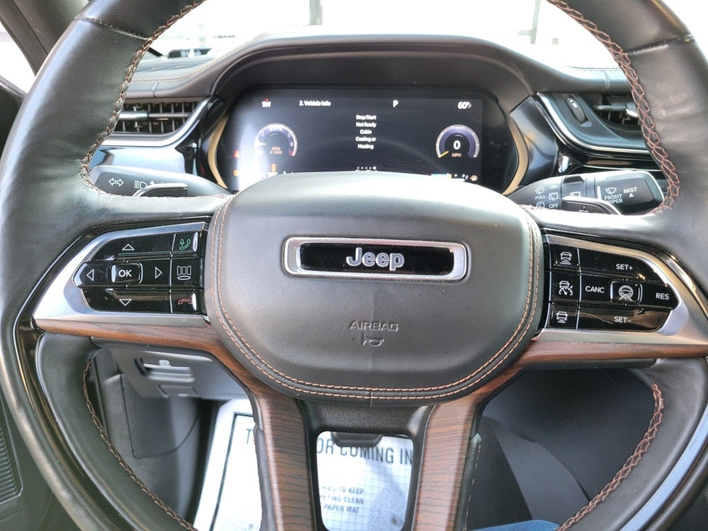 2023 Jeep Grand Cherokee Summit