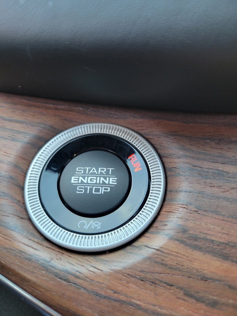 2023 Jeep Grand Cherokee Summit