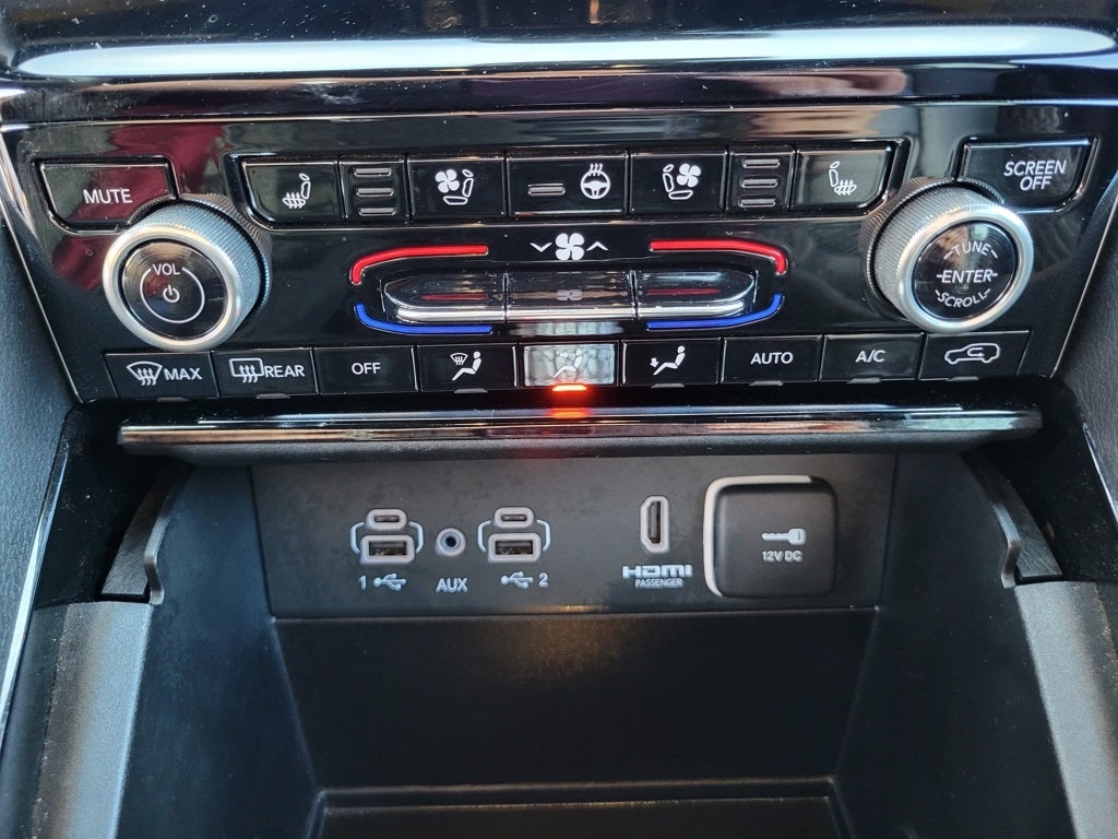 2023 Jeep Grand Cherokee Summit