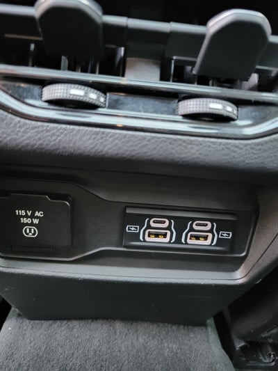 2023 Jeep Grand Cherokee Summit