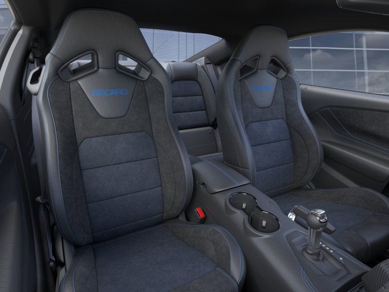 2025 Ford Mustang Dark Horse