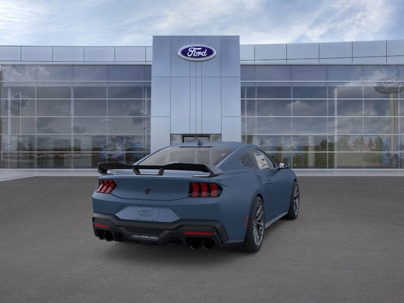 2025 Ford Mustang Dark Horse