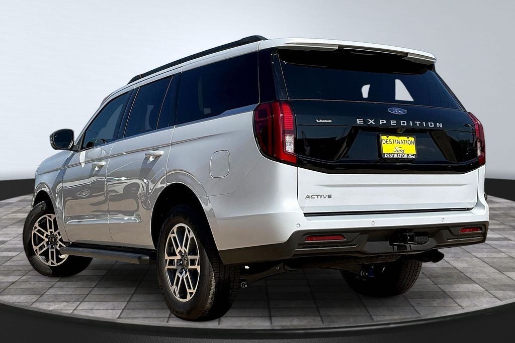 2026 Ford Expedition Active