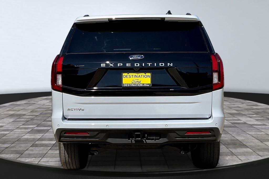 2026 Ford Expedition Active