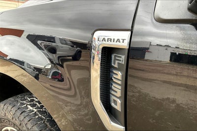 2022 Ford F-250SD Lariat