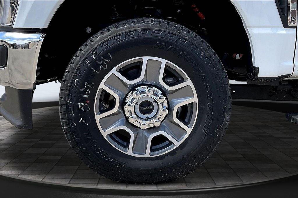 2026 Ford F-350SD Lariat