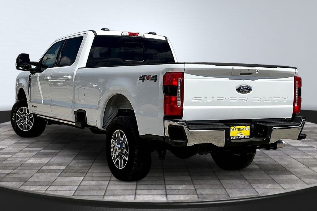 2026 Ford F-350SD Lariat