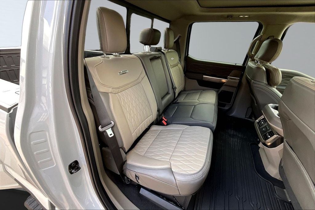 2026 Ford F-350SD Platinum DRW
