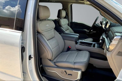 2026 Ford F-350SD Platinum DRW