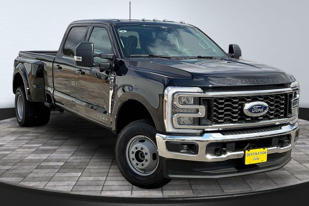 2026 Ford F-350SD XLT DRW