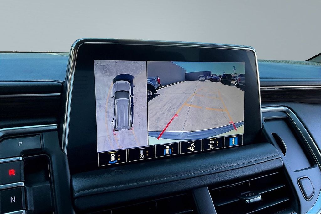 2021 Chevrolet Suburban High Country