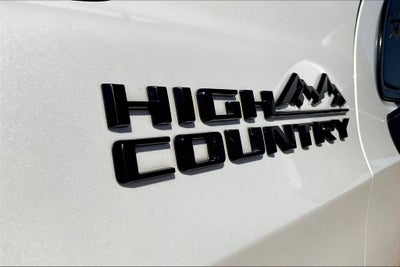 2021 Chevrolet Suburban High Country