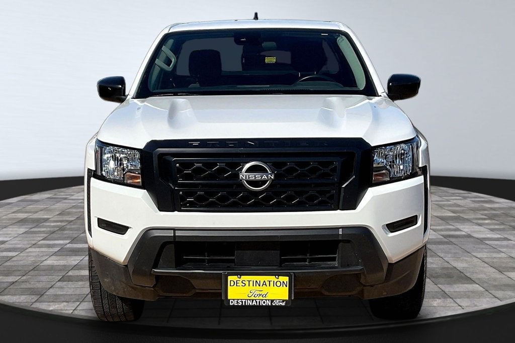 2022 Nissan Frontier S