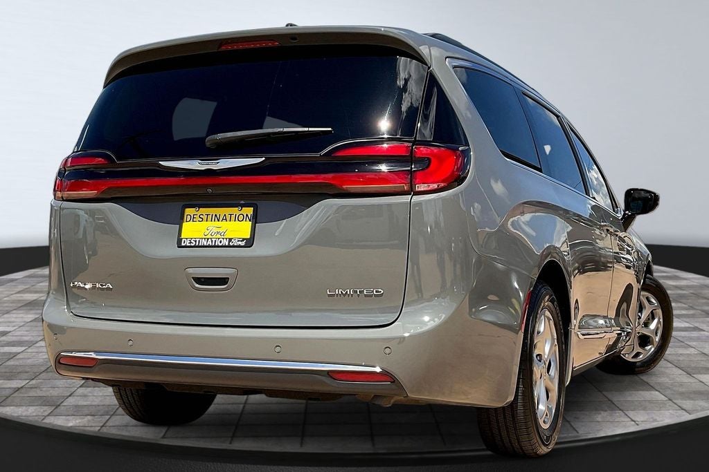 2023 Chrysler Pacifica Limited