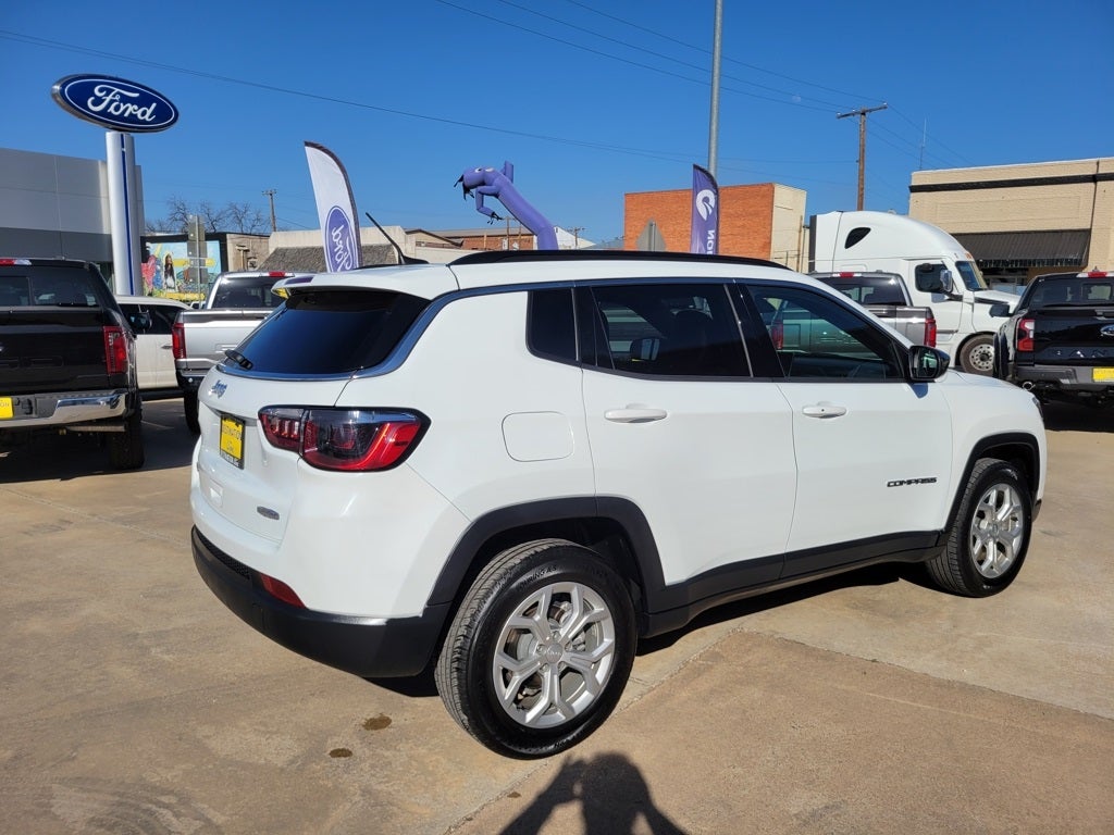 2024 Jeep Compass Latitude