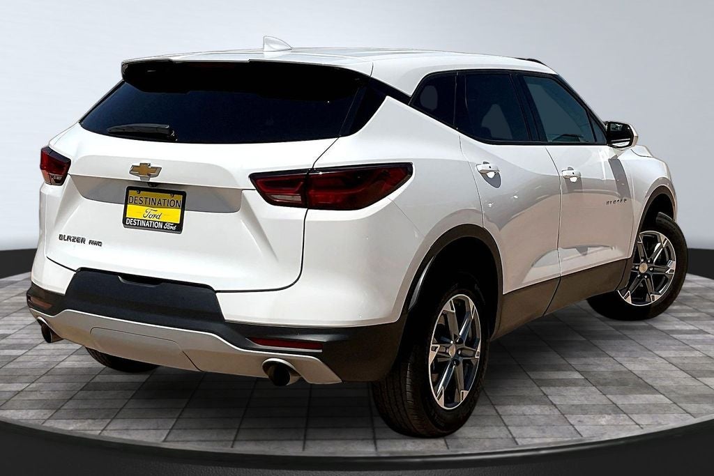2025 Chevrolet Blazer LT