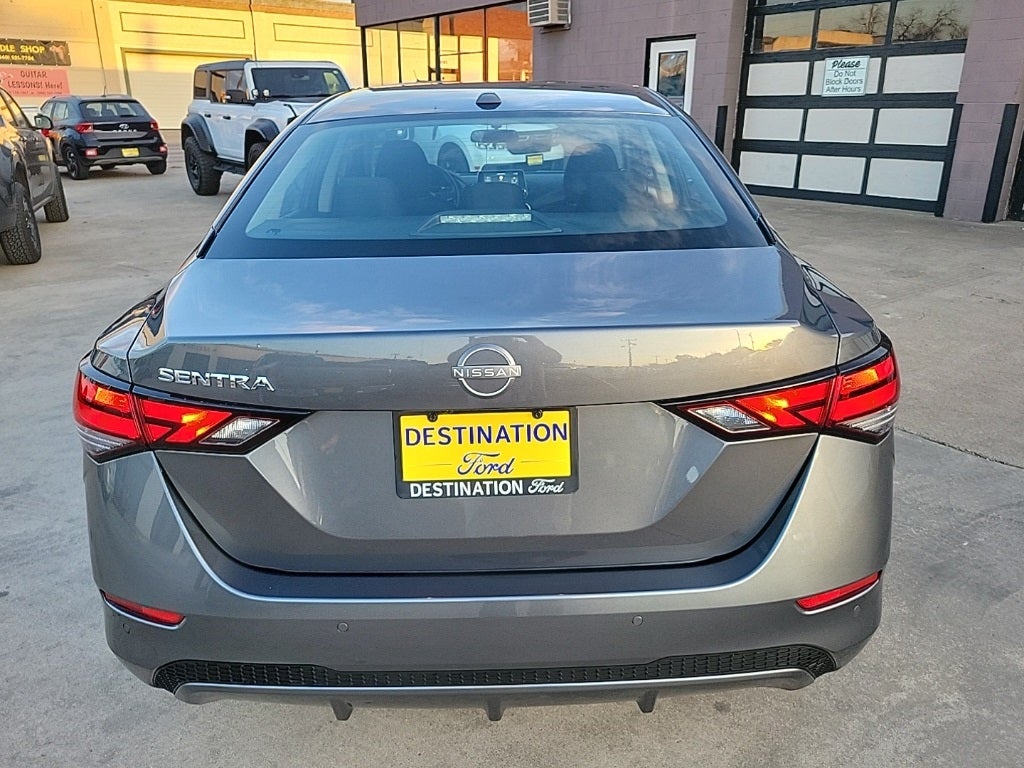 2025 Nissan Sentra SV