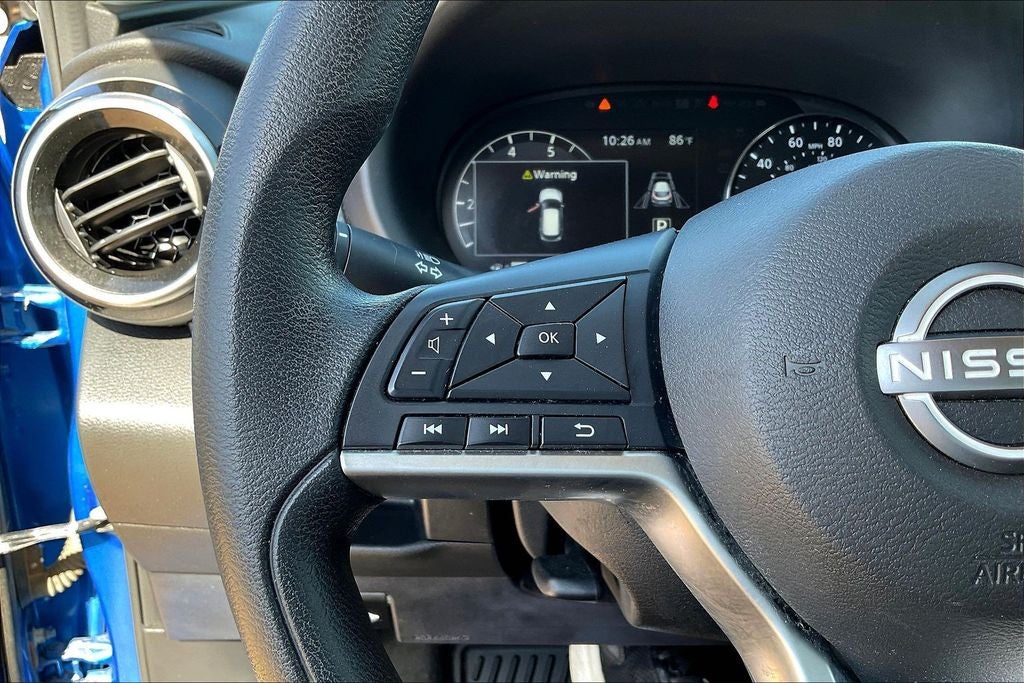 2022 Nissan Kicks SV