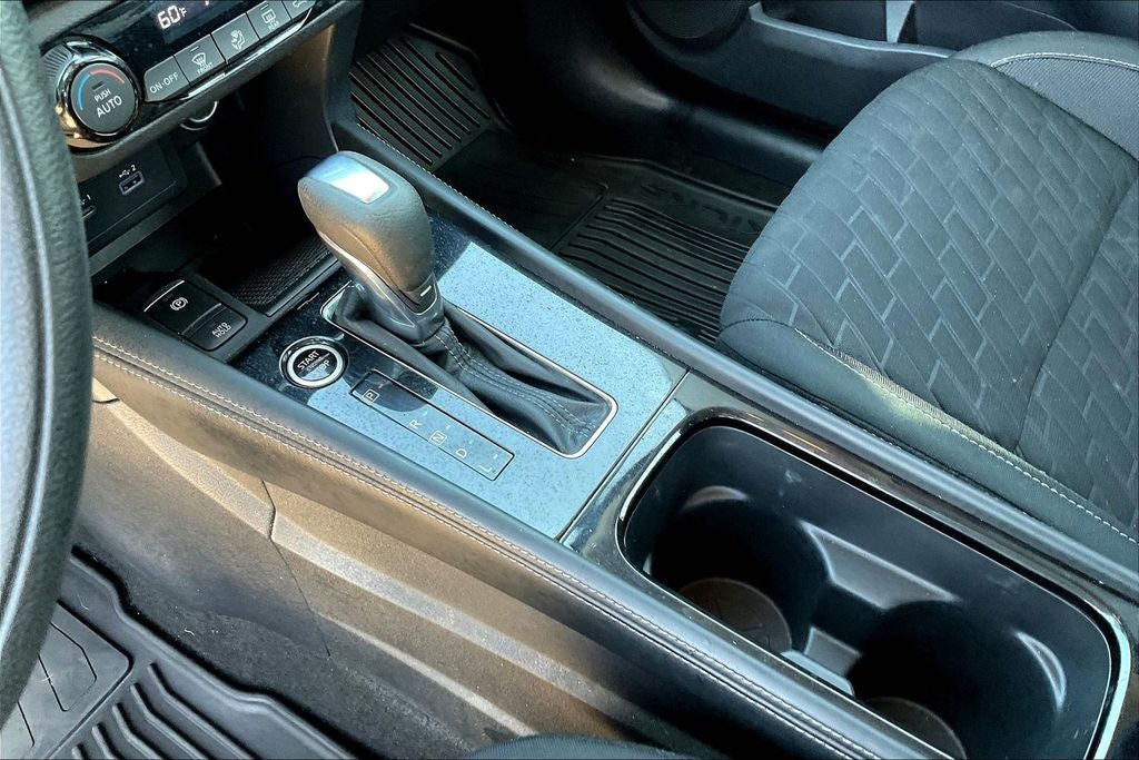 2022 Nissan Kicks SV