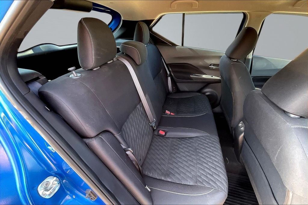 2022 Nissan Kicks SV