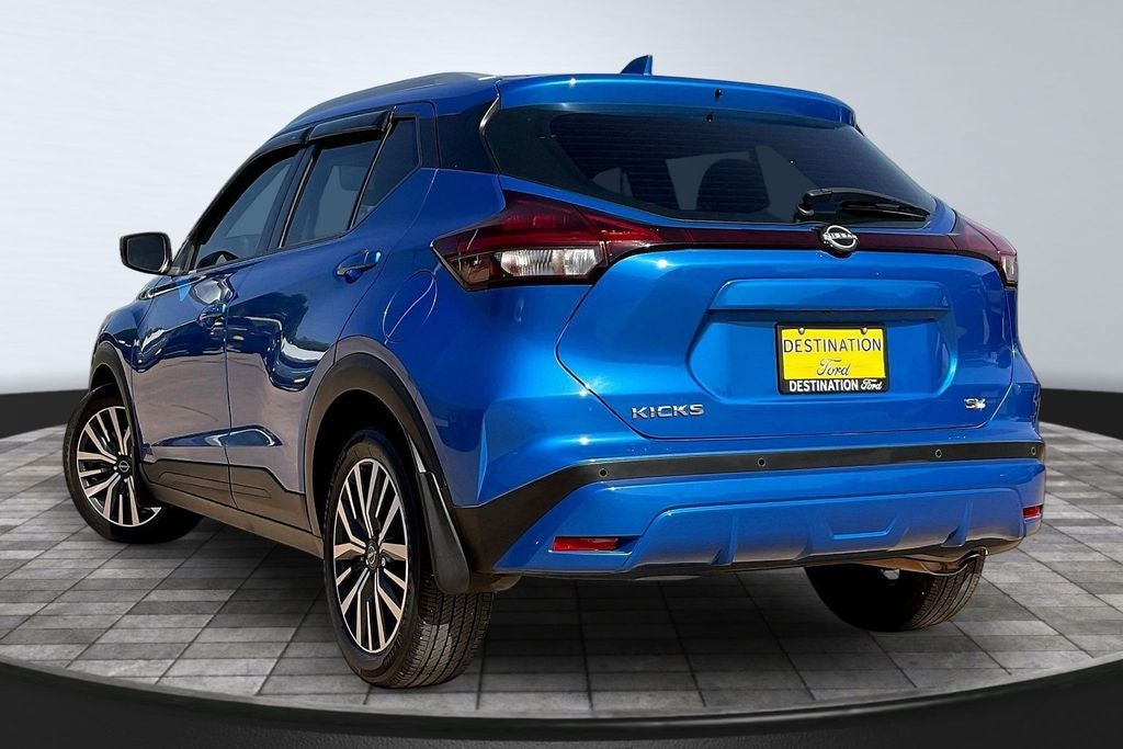 2022 Nissan Kicks SV