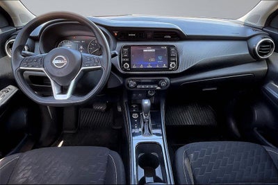 2022 Nissan Kicks SV