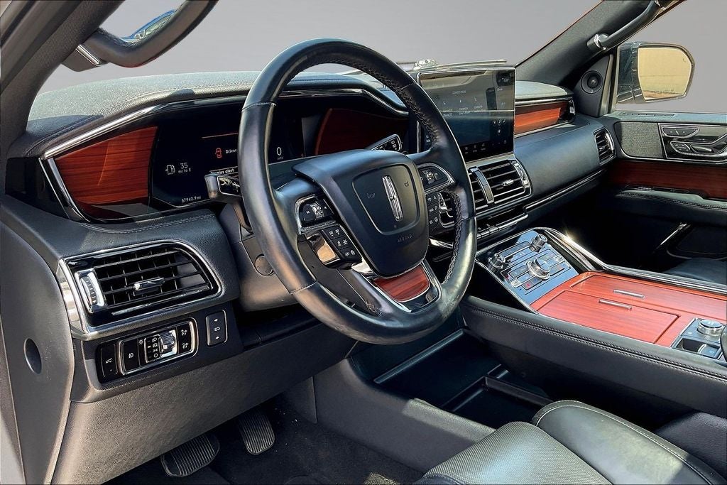 2023 Lincoln Navigator Reserve