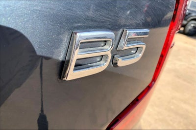 2024 Volvo S60 B5 Core Dark Theme