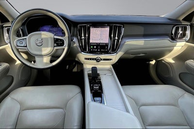 2024 Volvo S60 B5 Core Dark Theme