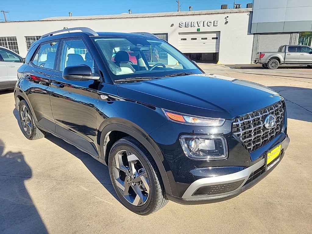 2023 Hyundai Venue SEL