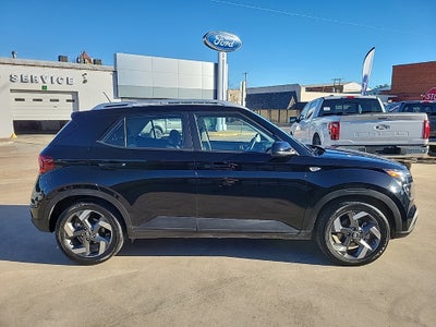 2023 Hyundai Venue SEL