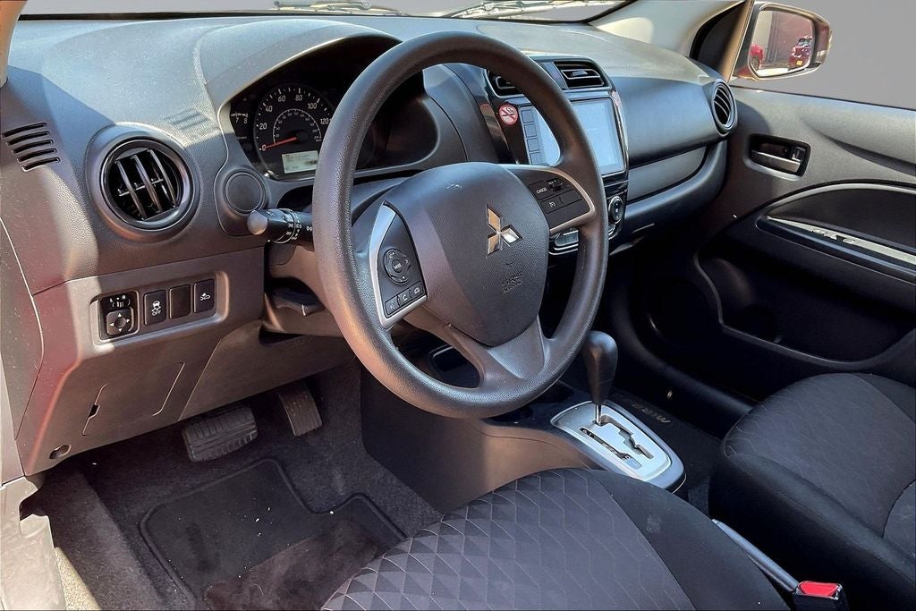 2024 Mitsubishi Mirage ES