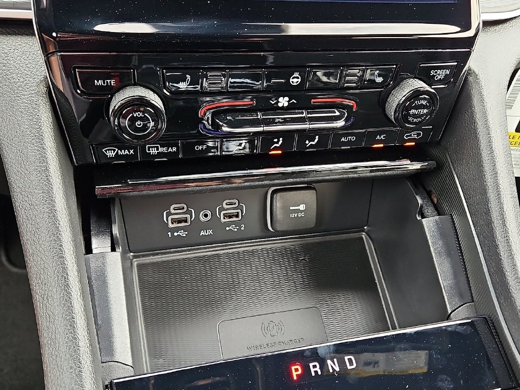 2027 Jeep Grand Cherokee Laredo X
