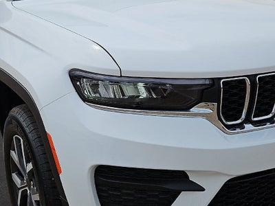 2027 Jeep Grand Cherokee Laredo X