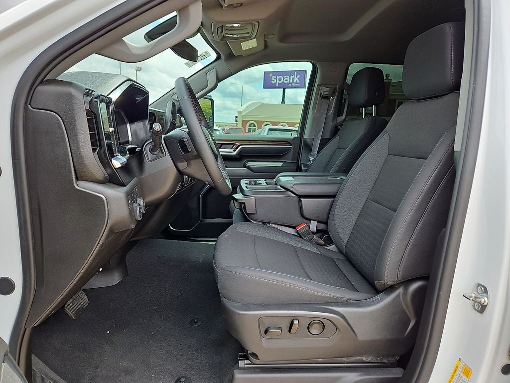 2025 Chevrolet Silverado 2500HD LT