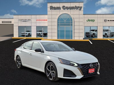 2024 Nissan Altima 2.5 SR