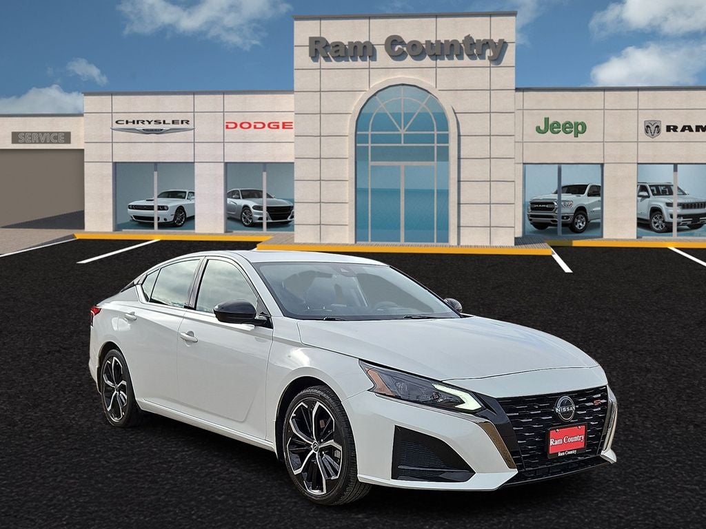 2024 Nissan Altima 2.5 SR