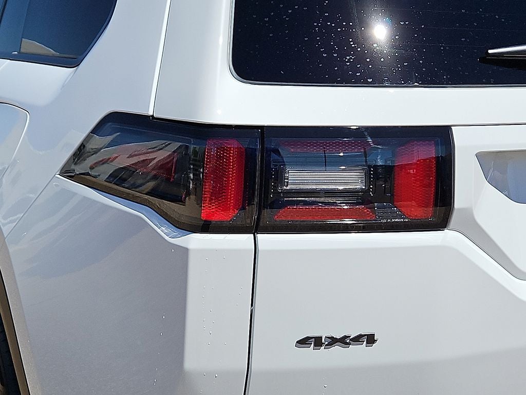 2026 Jeep Cherokee Laredo Hybrid