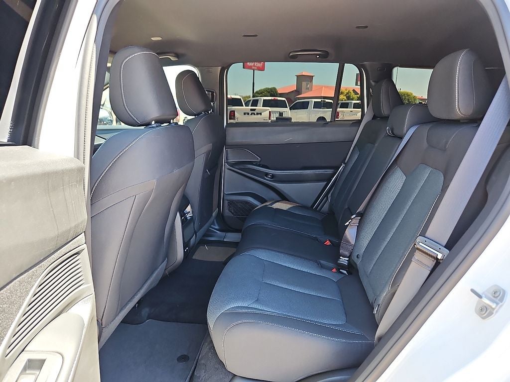 2026 Jeep Cherokee Laredo Hybrid