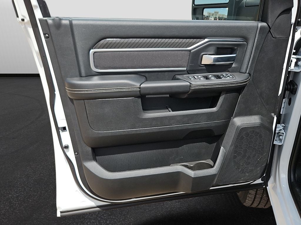 2027 RAM 2500 Big Horn