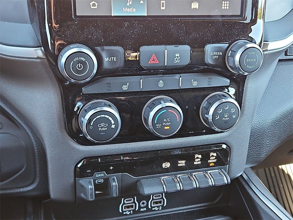 2025 RAM 3500 Big Horn