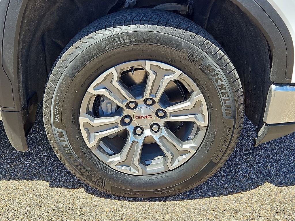 2025 GMC Sierra 1500 SLT