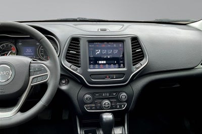 2022 Jeep Cherokee Latitude Lux