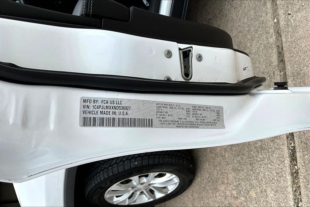 2022 Jeep Cherokee Latitude Lux