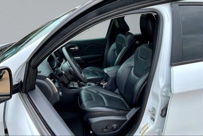 2022 Jeep Cherokee Latitude Lux